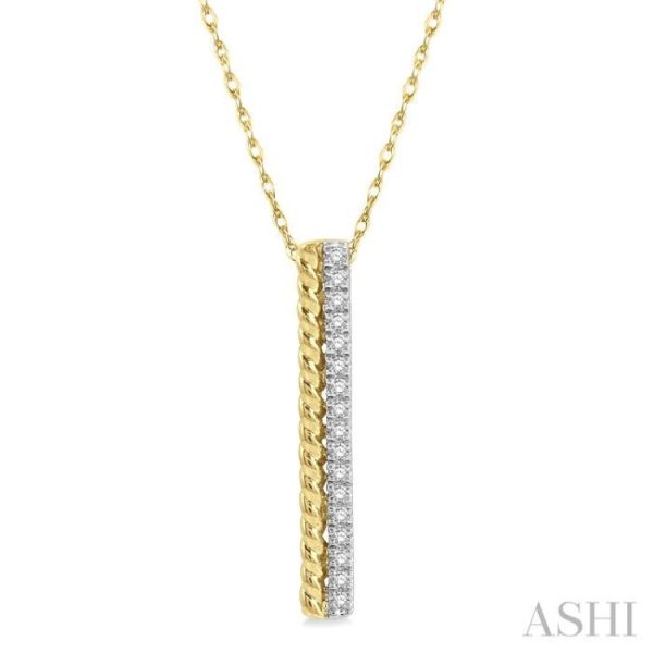 1 6 Ctw Rope Bead & Round Cut Diamond Bar Pendant With Chain in 14K Yellow Gold Fashion