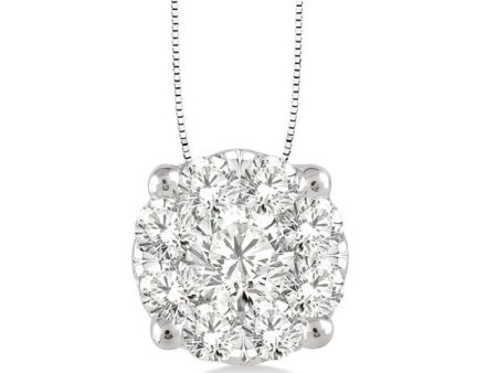 1 2 Ctw Lovebright Round Cut Diamond Pendant in 14K White Gold with Chain For Sale