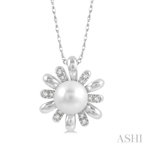 1 10 Ctw Floral 7 MM Round Cultured Pearl & Round Cut Diamond Pendant With Chain in 10K White Gold Sale