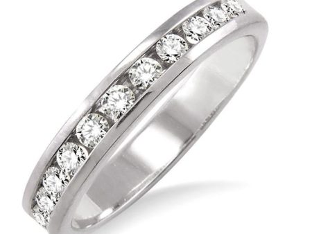 1 2 Ctw Round Cut Diamond Wedding Band in 14K White Gold For Sale