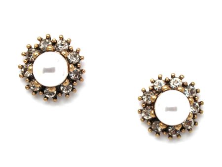 Pearl Elegance Stud Earrings Supply